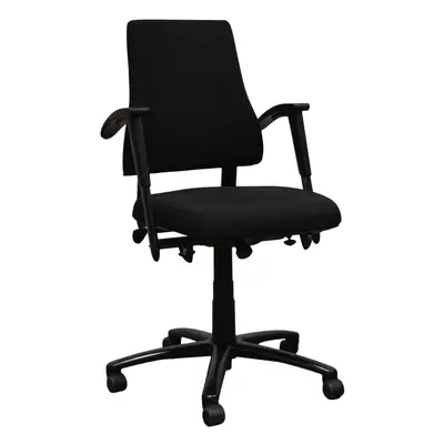 Arbetsstol-Martela-Axia-svart-scaled