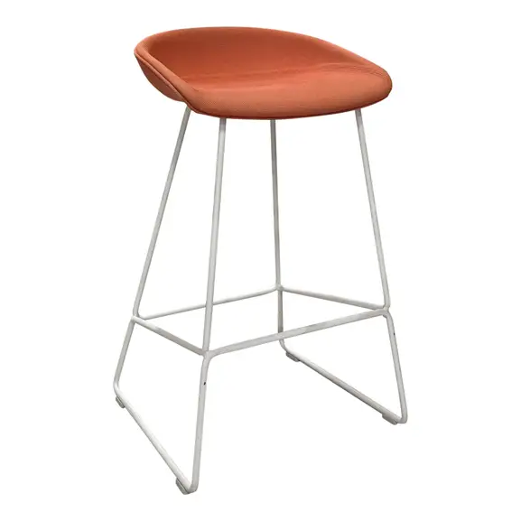 Barstol Hay About a Stool VitOrange