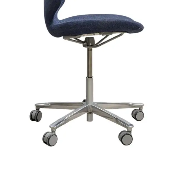 Konferensstol Kinnarps Monroe Blå (8)