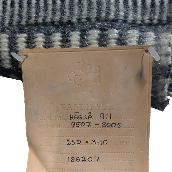 Matta Kasthall VitSvartMönstrad 340×250 (3)