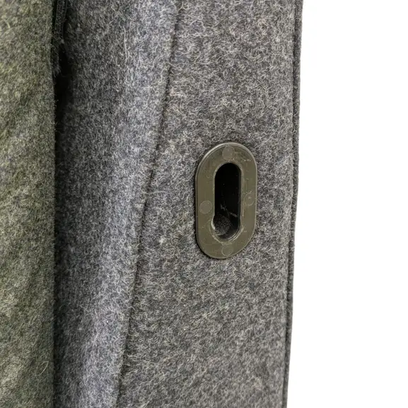 Soffa Offecct Playback MörkgråGrön (1)