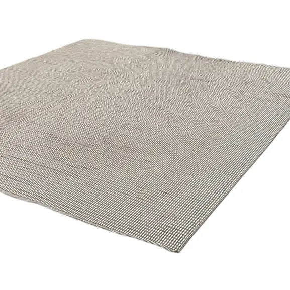 Matta Kasthall Häggå VitSvartMönstrad 420×270 (3)