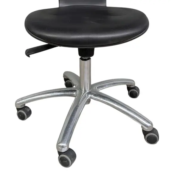 Konferensstol Akaba Gorka SvartSkinn (2)