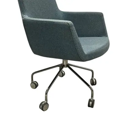 Konferensstol Swedese Happy LjusblåKrom (2)