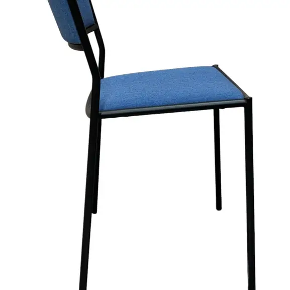 Stol Massproductions Jig Chair LjusblåSvart (2)