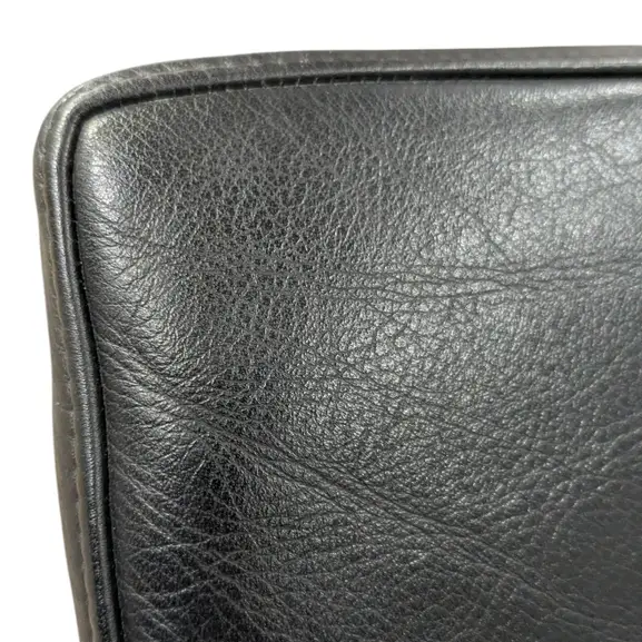 Fåtölj Lammhults Cinema SvartSkinnKrom (2)