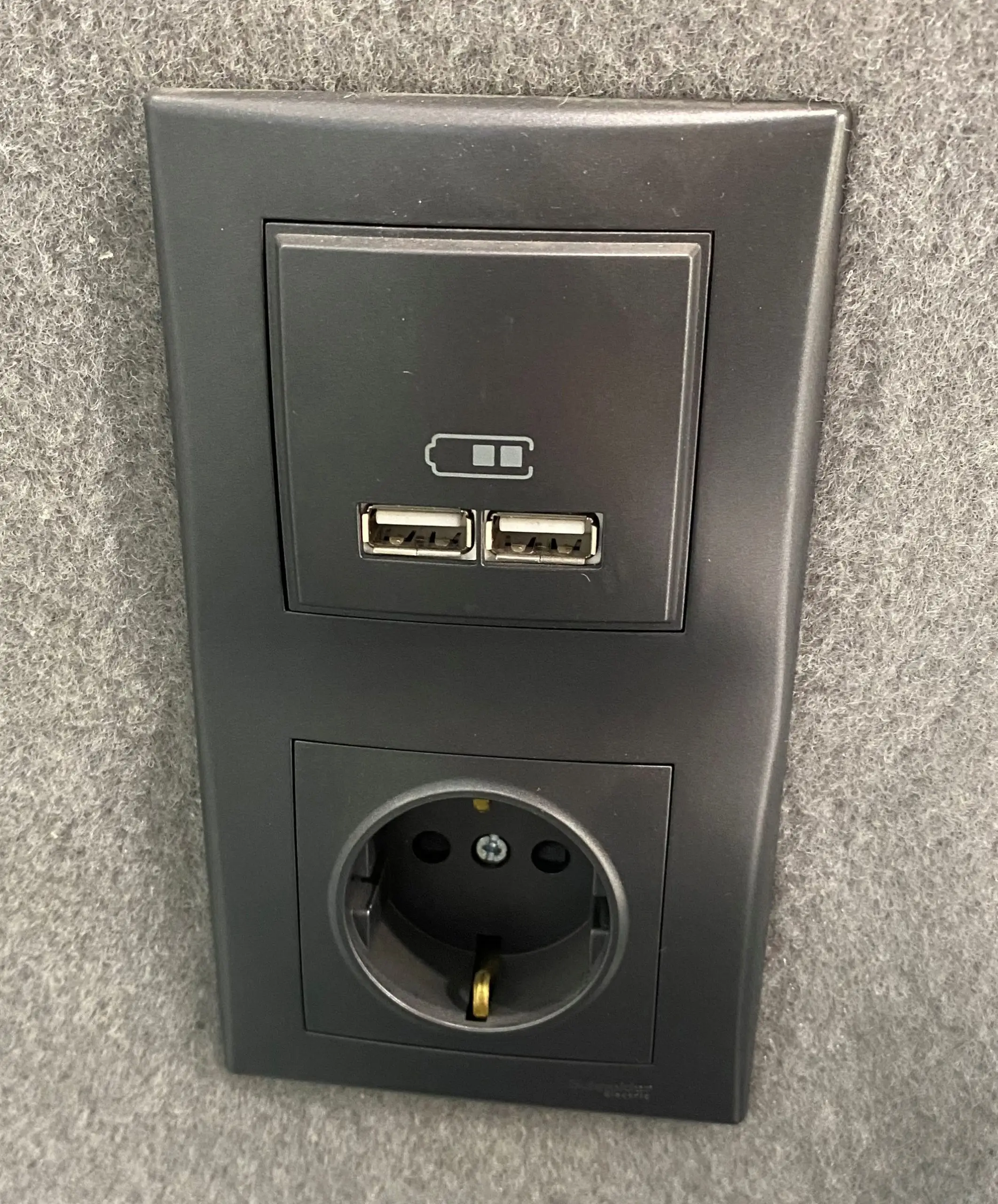 Telefonbås Pod Silen Space 1 RödSvartGrå (2)