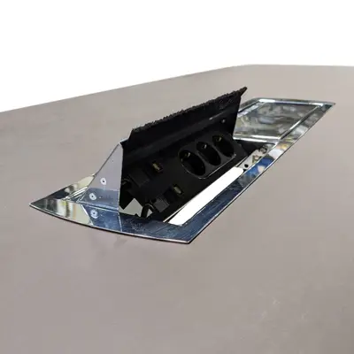 Konferensbord EFG Hide Tech BrunSvart 210×100 (4)