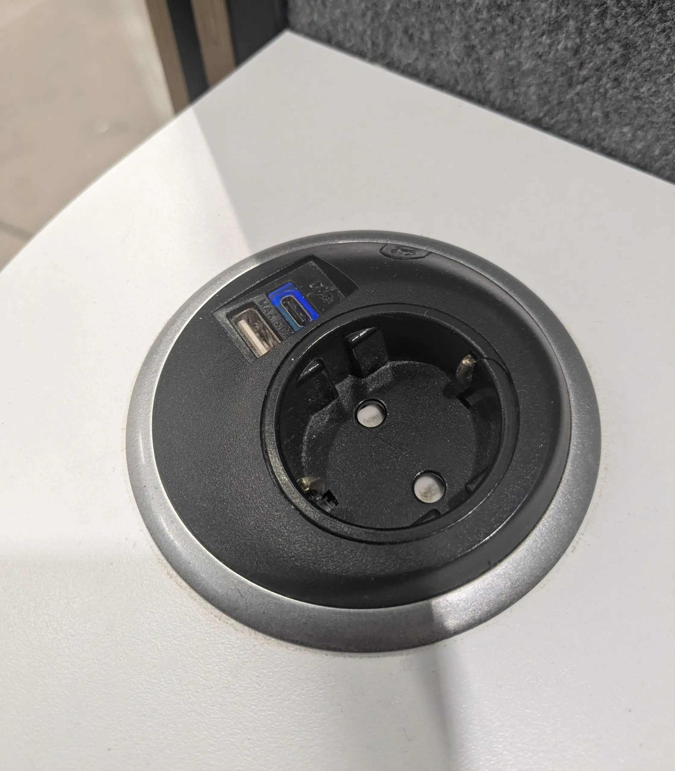 Telefonbås Pod Framery One Compact VitMörkgrå (3)