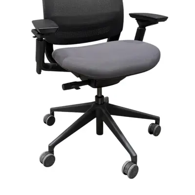 Kontorsstol Steelcase Think SvartGrå