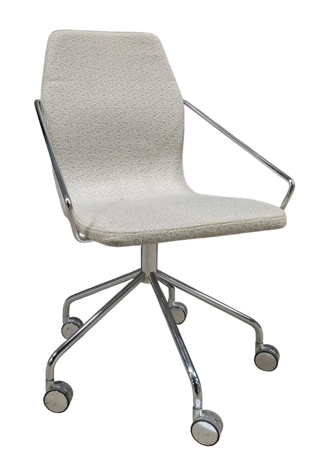 Konferensstol Skandiform Aeon VitKrom (1)