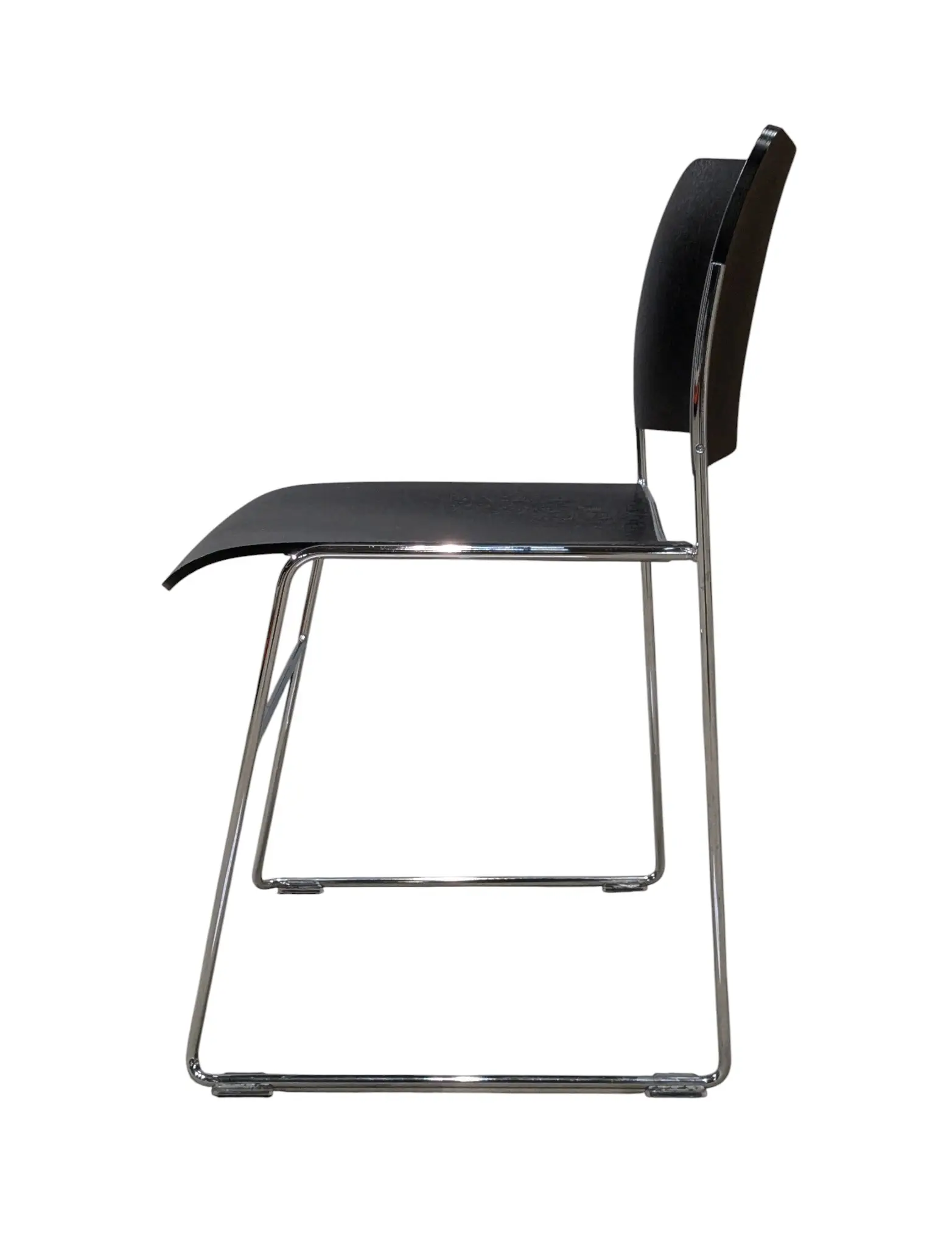 Stol Howe 404 SvartKrom (3)