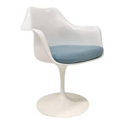 Karmstol Knoll Saarinen Tulip Chair VitLjusblå
