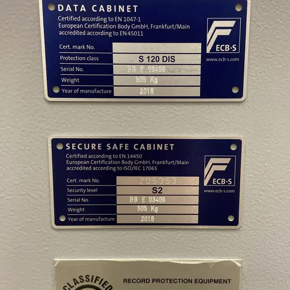 Säkerhetsskåp Chubbsafe Grå