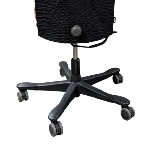 Kontorsstol Kinnarps 5000 OrangeSvart (3)