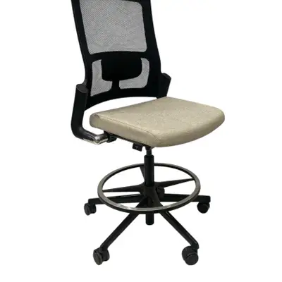 Kontorsstol Ahrend 2020 BeigeSvart