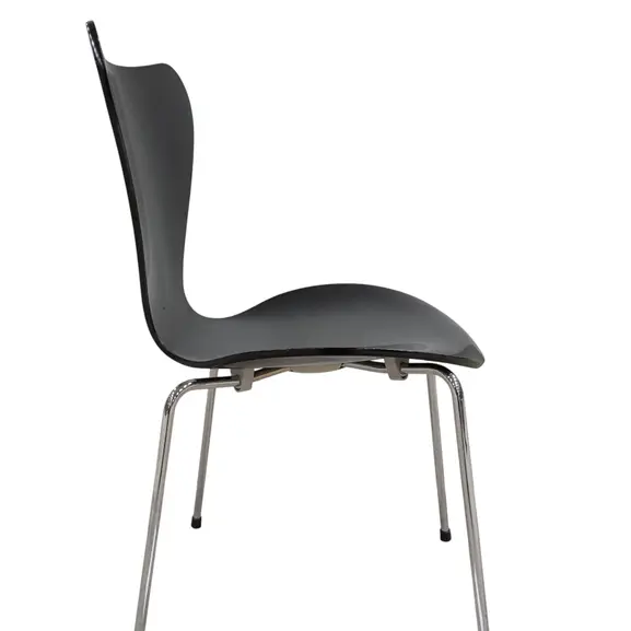 Stol Fritz Hansen Sjuan SvartKrom (3)