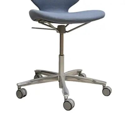 Konferensstol Kinnarps Monroe Blå (6)