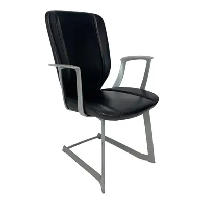 Konferensstol Kinnarps 9000cv Svart
