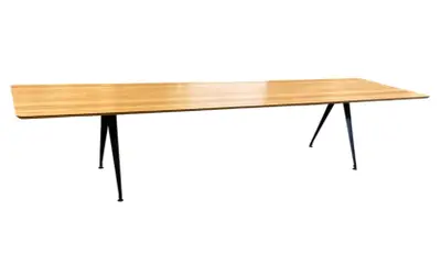 Konferensbord EkSvart 360×100 3