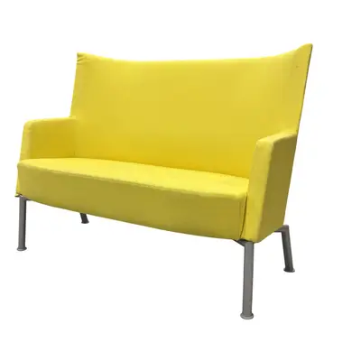 Soffa Kinnarps Invito GulGrå-Photoroom