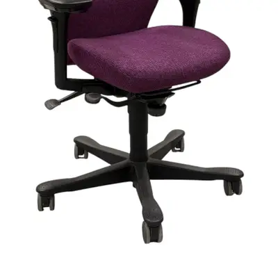 Kontorsstol Kinnarps 60008000 Plus LilaSvart