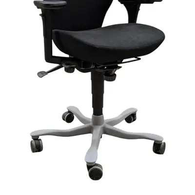 Kontorsstol Kinnarps 60008000 Plus Svart