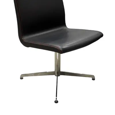 Konferensstol Savir Gate SvartSkinnKromRöd (2)