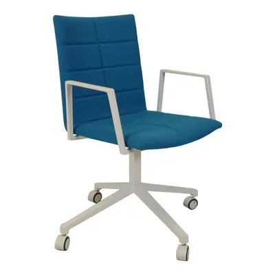 Konferensstol Lammhults Archal Ljusblå