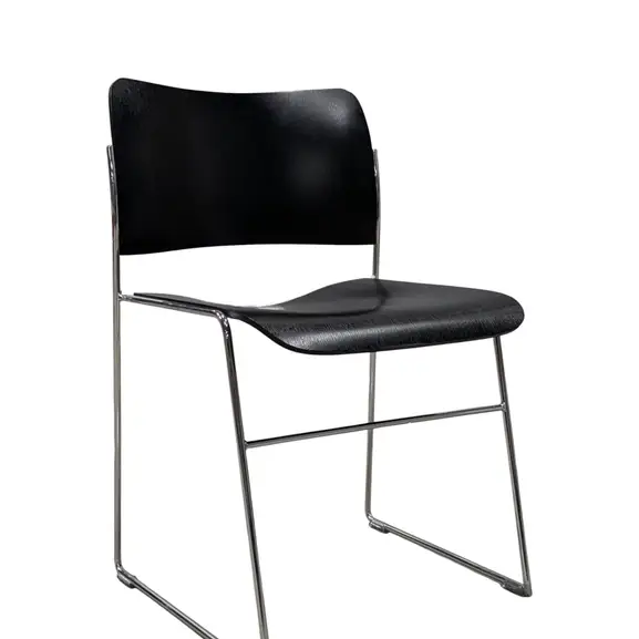 Stol Howe 404 SvartKrom