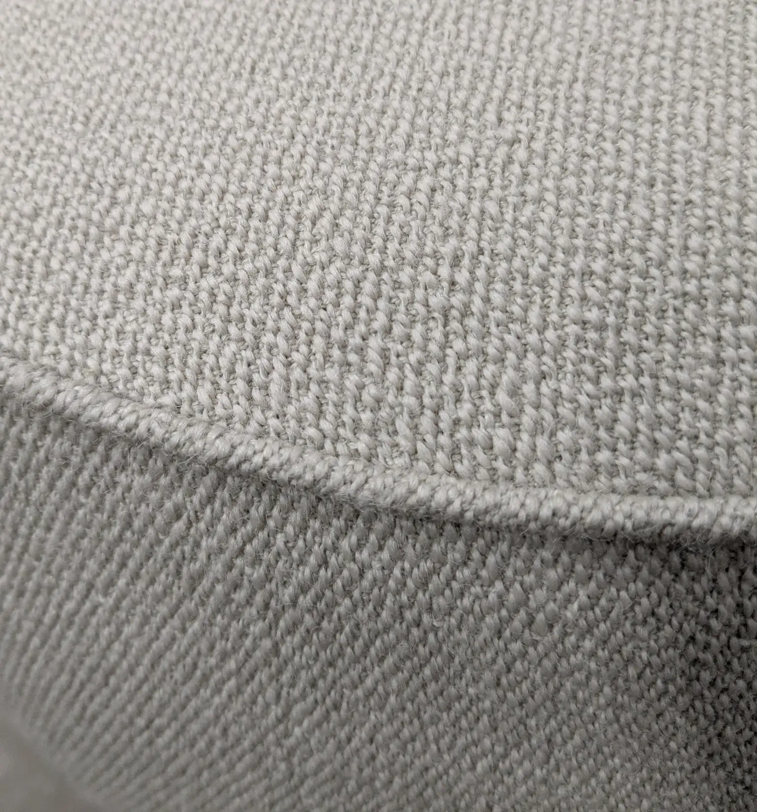 Fåtölj Friends & Founders Pipe Lounge Gräddvit (5)