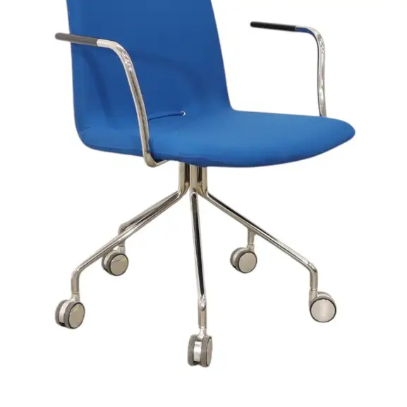 Konferensstol Gärsnäs Day High MörkblåKrom (2)