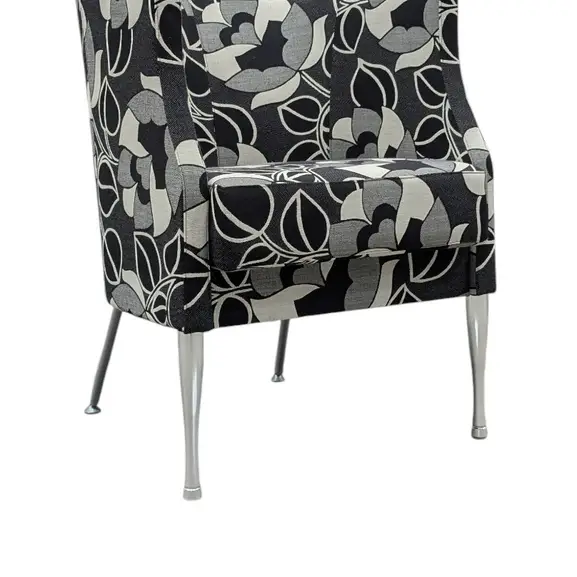 Fåtölj Kinnarps Arriba SvartVitGrå (1)