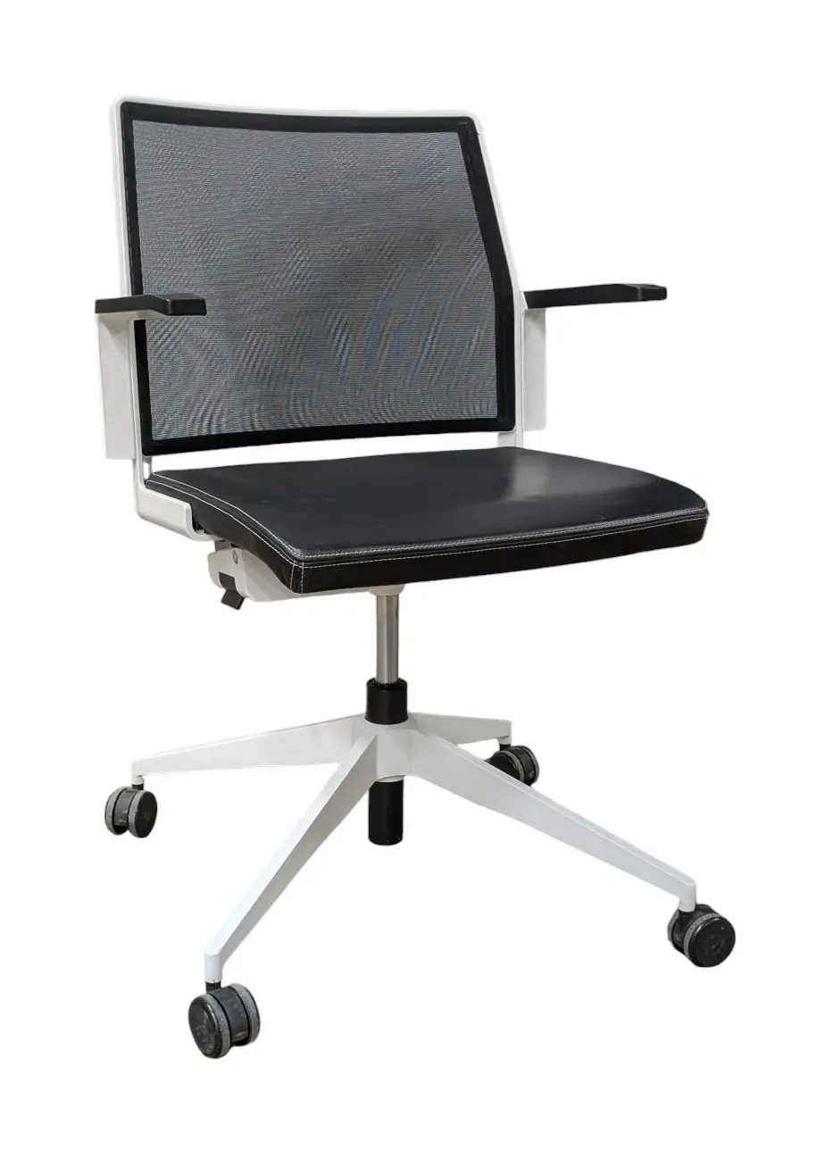 Konferensstol Dynamobel Dis Chair Svart SkinnVit