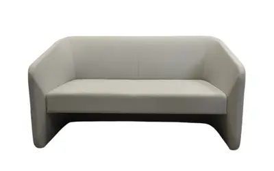 Soffa Johanson Design Race 2-sits Ljusgrå (2)