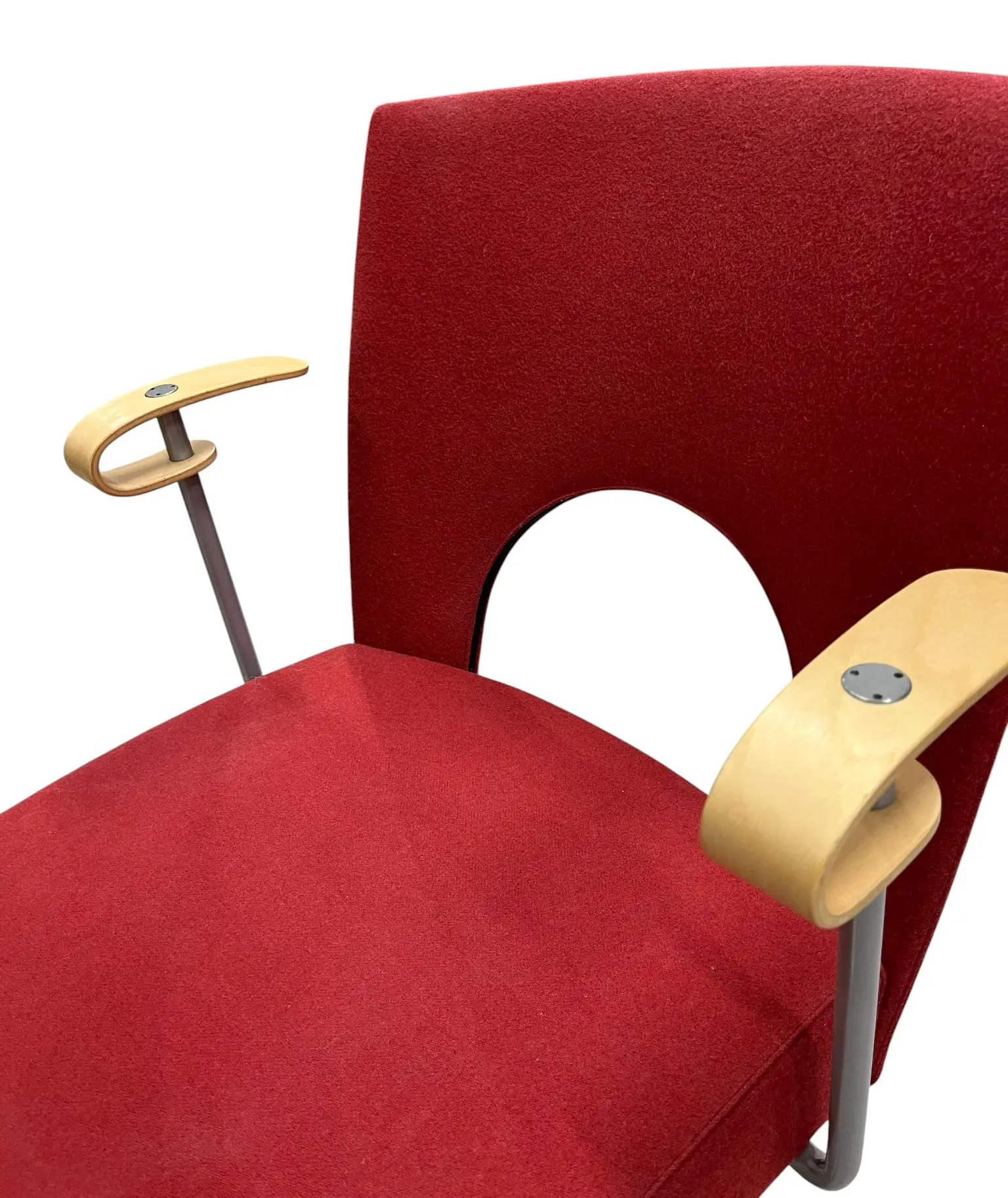 Konferensstol Kinnarps Yin RödGråBjörk (3)