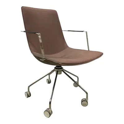 Konferensstol Lammhults Comet LilaBrun