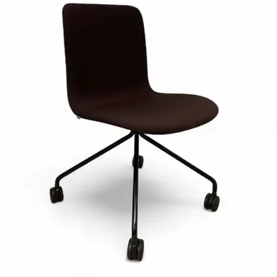Konferensstol Martela Sola BrunSvart (2)