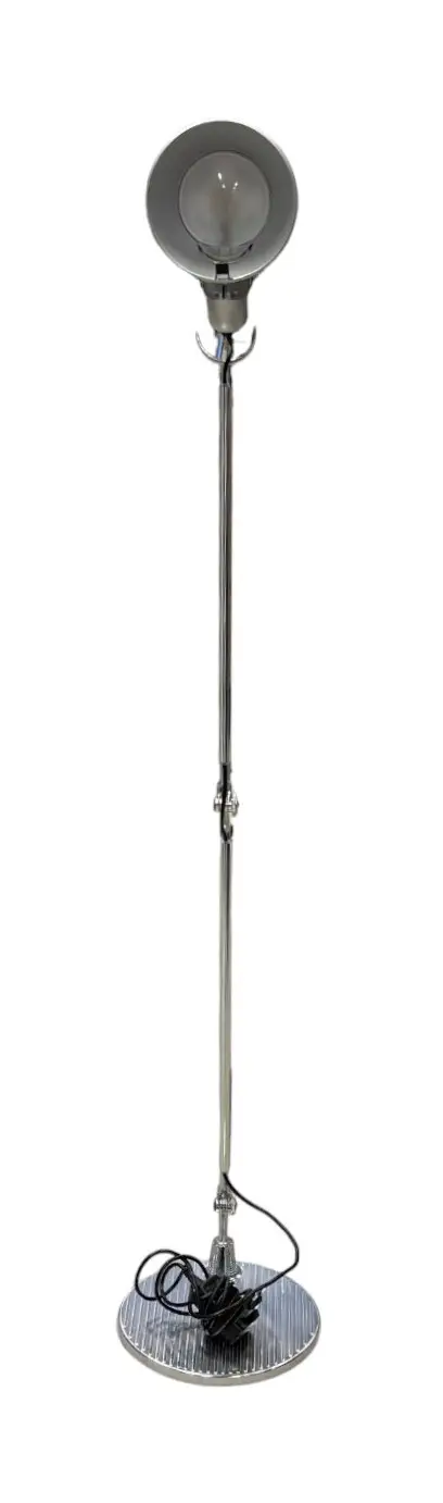 Skrivbordslampa Artemide Tolomeo Krom (4)