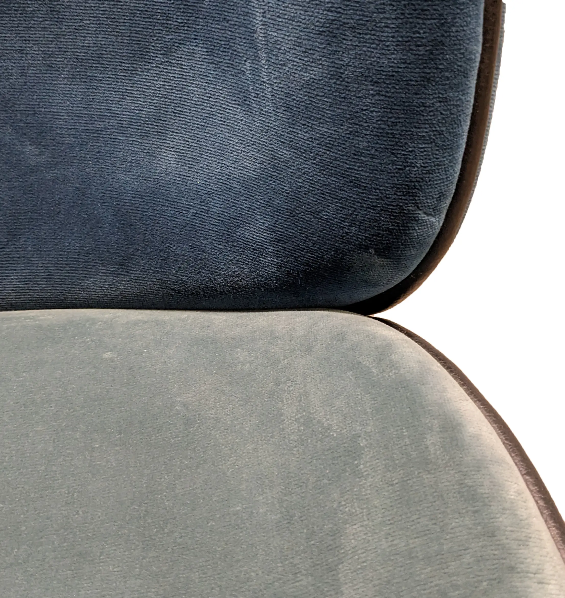 Stol Gubi Beetle GrönBlåSvart (3)