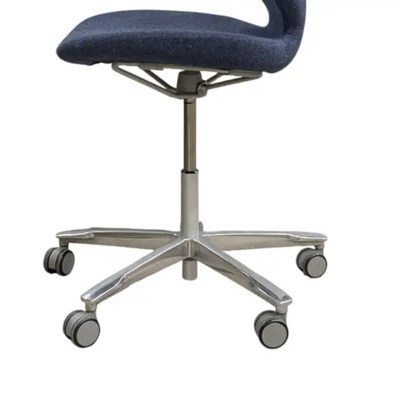 Konferensstol Kinnarps Monroe Blå (10)