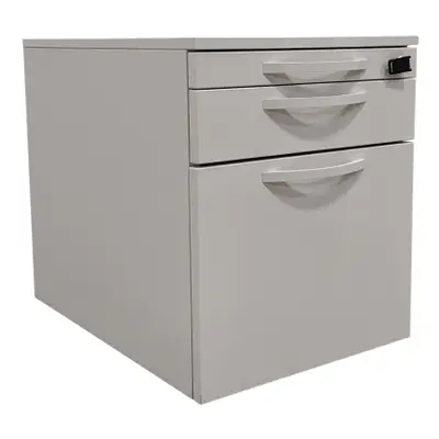 Rullhurts Steelcase Vit (2)