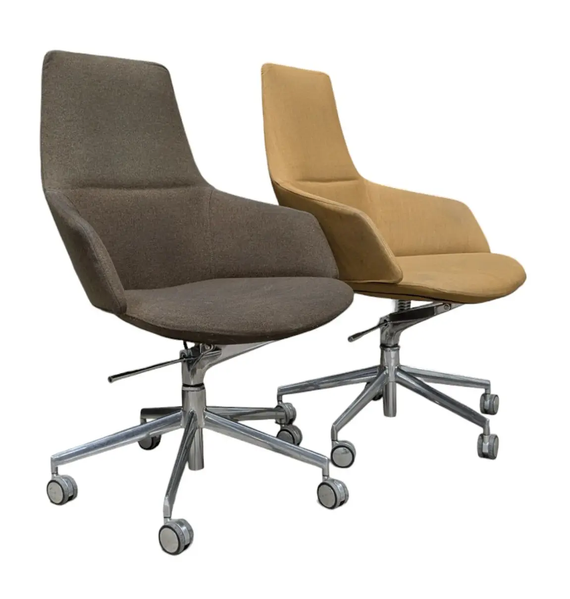 Konferensstol Arper Aston 1927 (3)