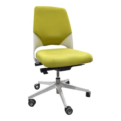 Kontorsstol/Konferensstol Akaba Arin Gul/Vit