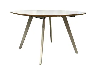 Matbord Boconcept Kingston Vit Ø120 (2)