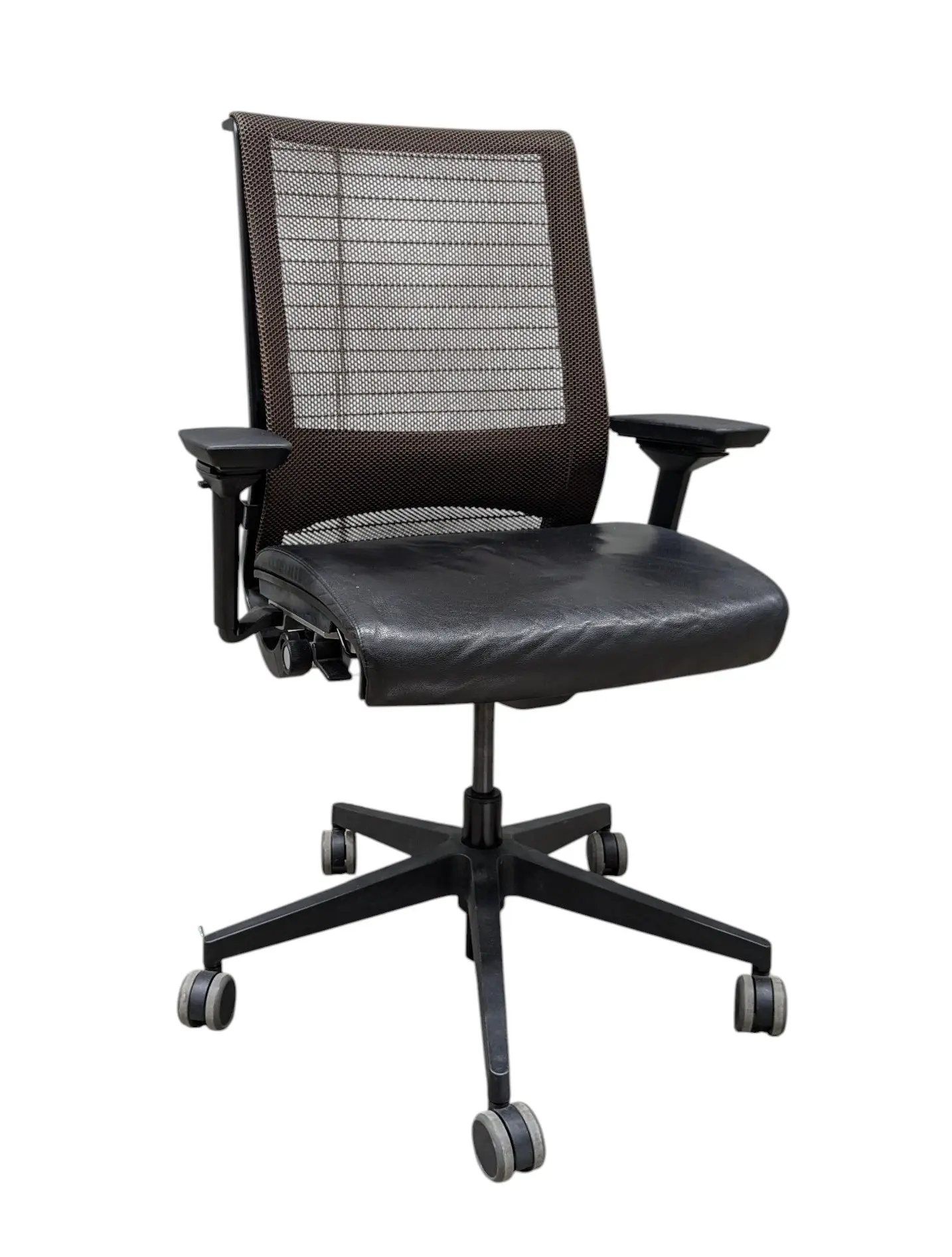 Kontorsstol Steelcase Think SvartBrun