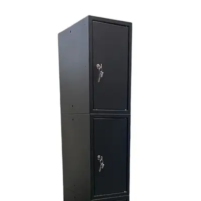 Personalskåp 4-Dörrars Svart