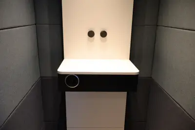 TelefonbåsPod Narbutas Silent Room S (2)