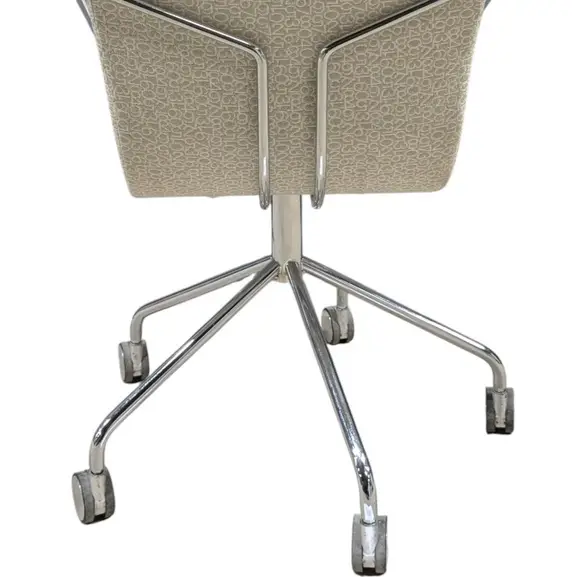 Konferensstol Skandiform Aeon VitKrom (4)