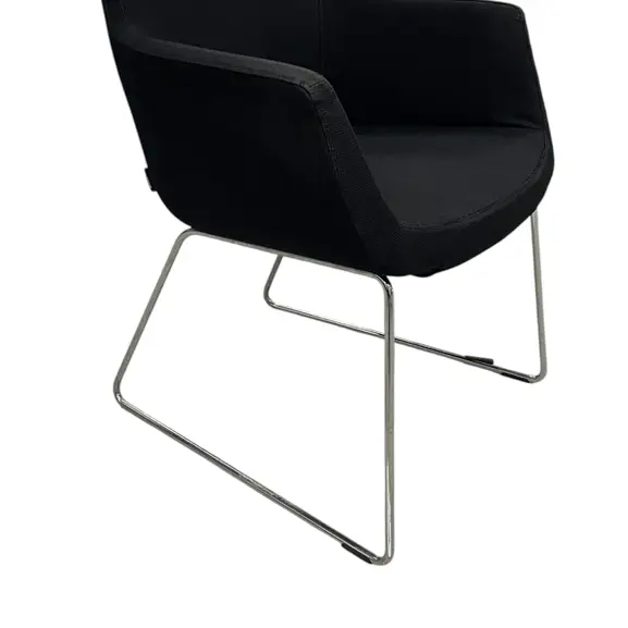 Konferensstol Swedese Happy SvartKrom (2)